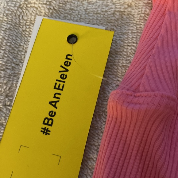 NWT-Eleven- small - Picture 5 of 5